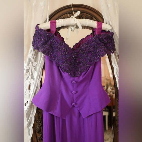 Vintage 80s Purple Sparkle Lace Peplum Dress - Picture 5 of 11